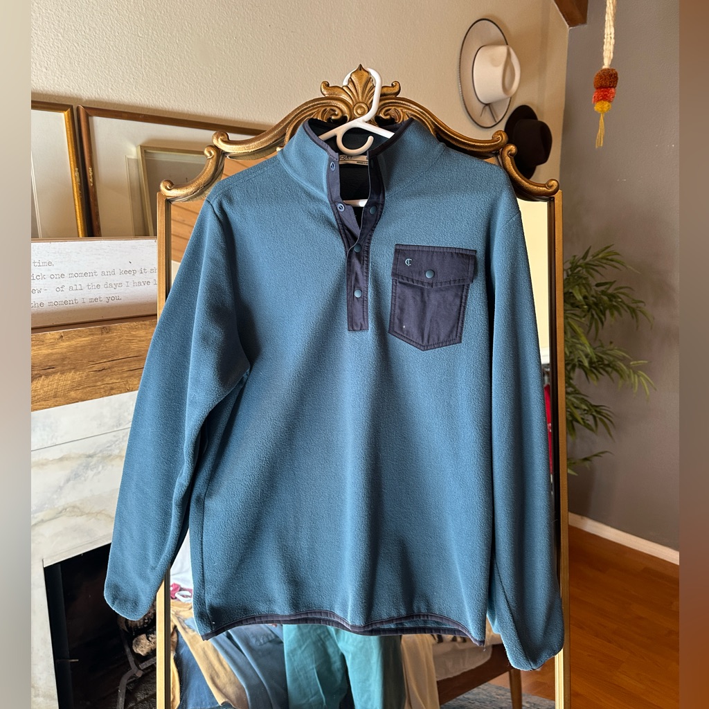 Criquet Fleece Pullover Like New